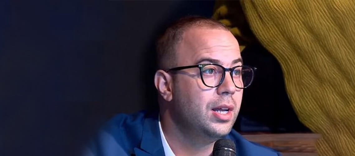 عادل العناز